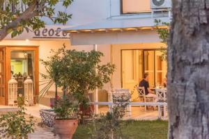 Aeolos Bay Hotel, Tinos Town