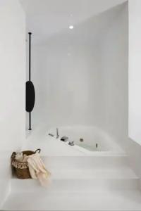 Arco Solium Suites - 71