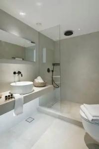 Arco Solium Suites - 22