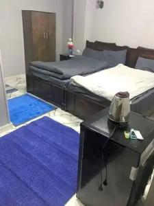 Pyramids Hills View - 2