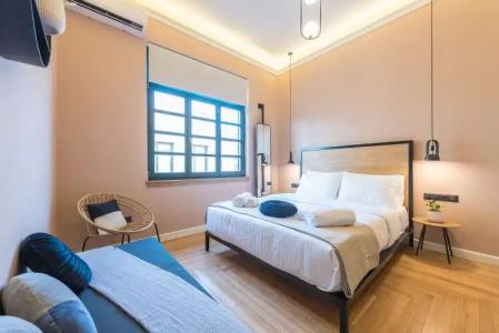 Moon And Stars Athens - 39