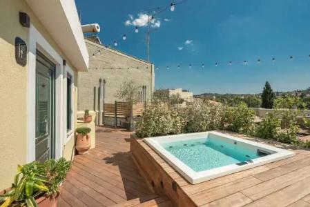 Moon And Stars Athens - 15