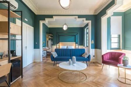 Moon And Stars Athens - 85