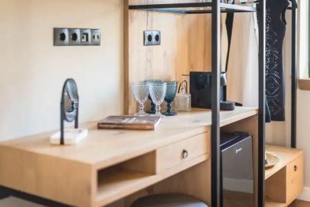 Moon And Stars Athens - 35