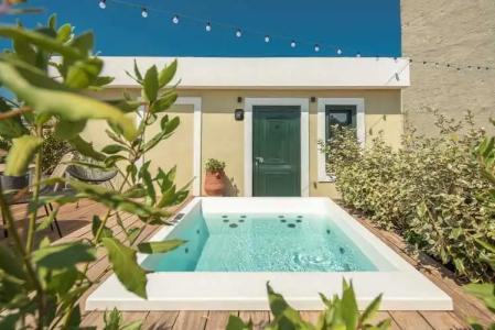 Moon And Stars Athens - 9