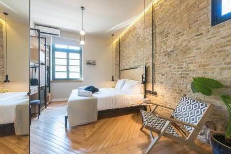 Moon And Stars Athens - 52