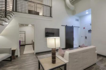 Studio 154 Luxury - 94