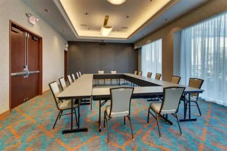 Drury Plaza Downtown - 8