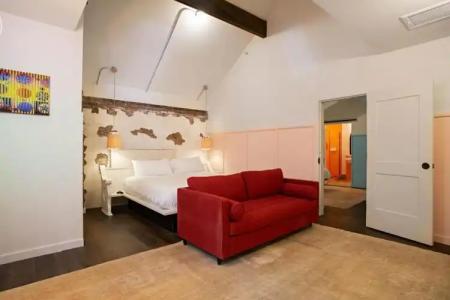 The Russell Nashville - 134