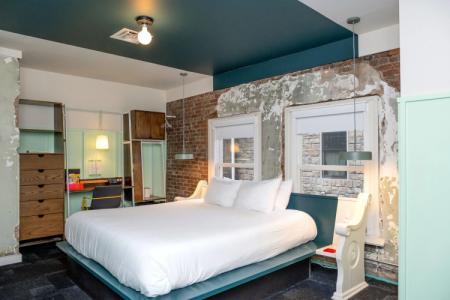 The Russell Nashville - 14