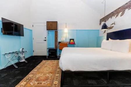 The Russell Nashville - 2