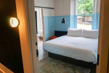 The Russell Nashville - 111