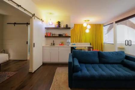 The Russell Nashville - 152