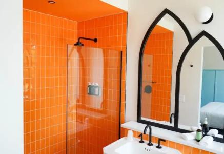 The Russell Nashville - 96