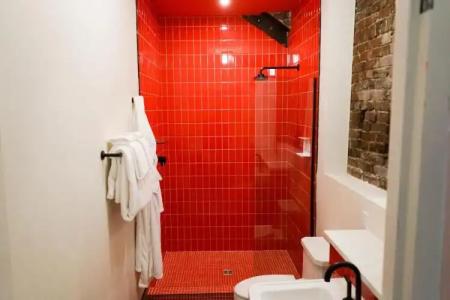 The Russell Nashville - 135