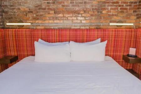 The Russell Nashville - 133