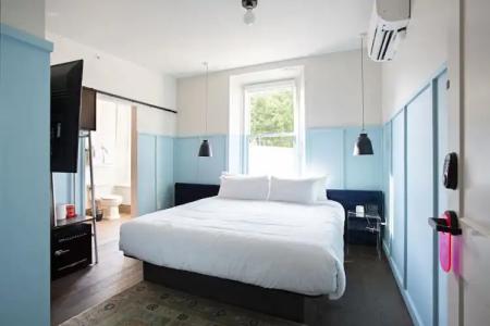 The Russell Nashville - 103