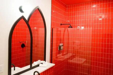 The Russell Nashville - 63