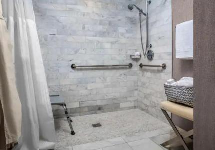 Conrad Fort Lauderdale Beach - 8