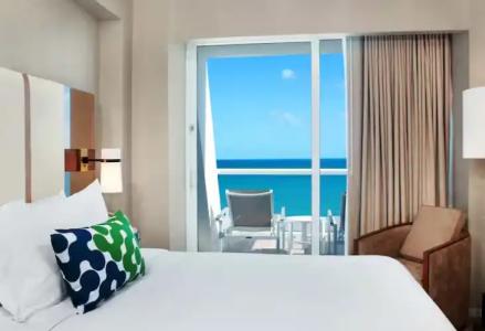 Conrad Fort Lauderdale Beach - 87