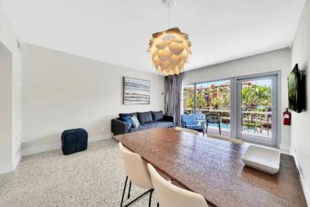 The Elmar Boutique - 29