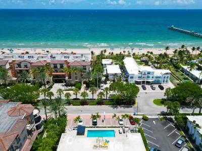 The Elmar Boutique - 22