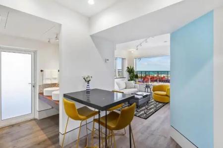 Ocean Treasure Beachside Suites - 59