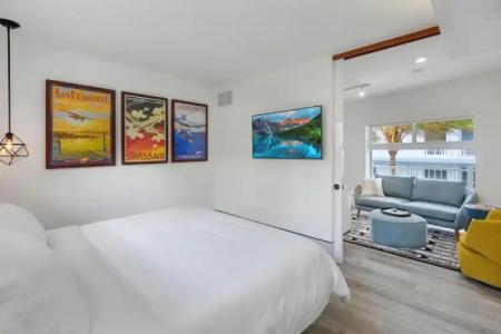 Ocean Treasure Beachside Suites - 0