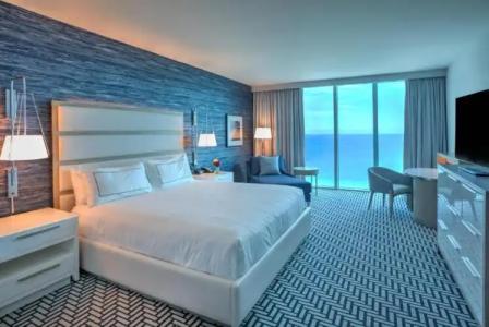 Maren Fort Lauderdale Beach, Curio Collection by Hilton - 81