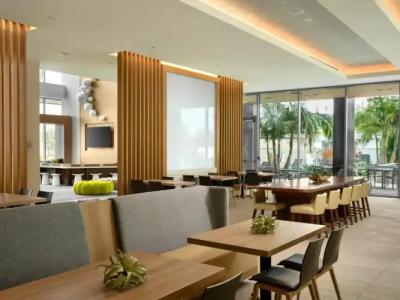 Element Anaheim Resort Convention Center - 14