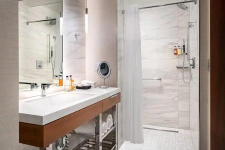 The Jacquard, Autograph Collection - 33