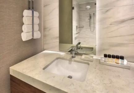 The Jacquard, Autograph Collection - 4