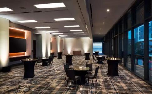 The Jacquard, Autograph Collection - 12