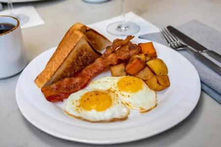 Courtyard Fort Lauderdale Downtown - 11