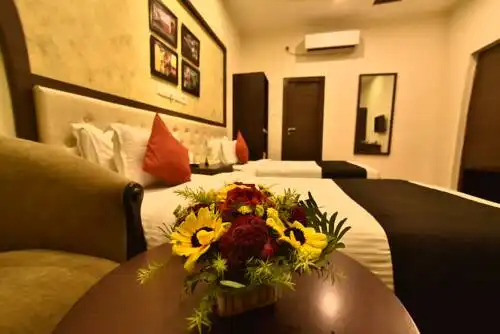 Casa Broadway-A Boutique - 2