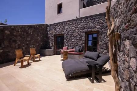 White Pearl Cavalieri - 76