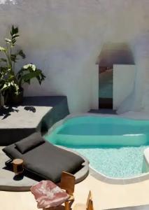 White Pearl Cavalieri - 91