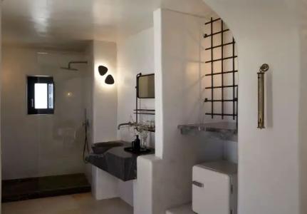 White Pearl Cavalieri - 141