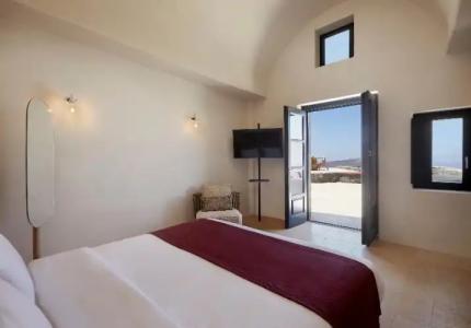 White Pearl Cavalieri - 80