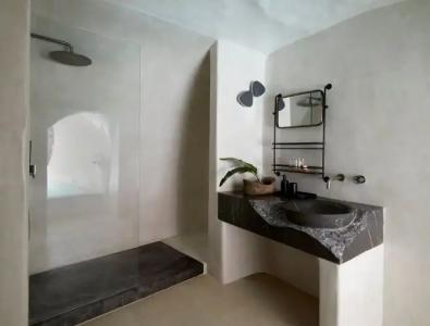 White Pearl Cavalieri - 98