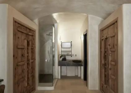 White Pearl Cavalieri - 30