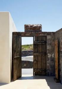 White Pearl Cavalieri - 78