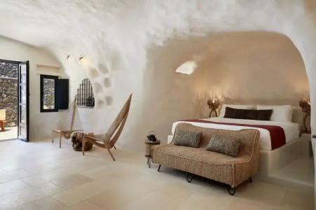 White Pearl Cavalieri - 116