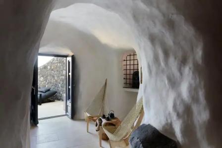 White Pearl Cavalieri - 67