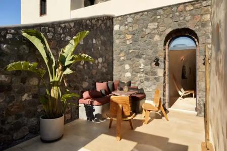 White Pearl Cavalieri - 145