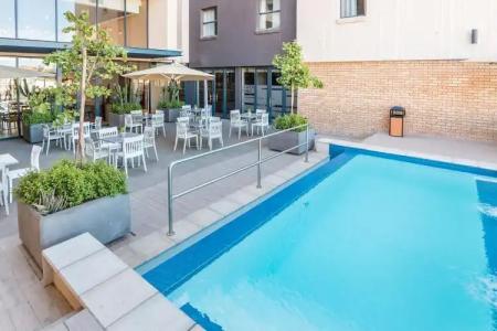 Town Lodge Windhoek, Namibia - 9