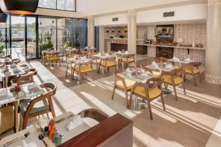 Town Lodge Windhoek, Namibia - 24