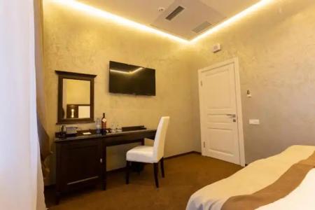 Reikartz Khmelnytskyi - 28