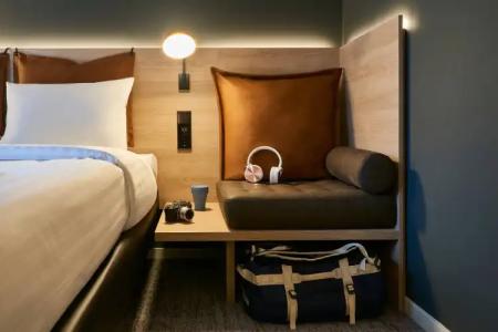 Moxy Essen City - 32