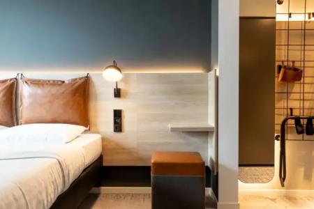 Moxy Essen City - 33